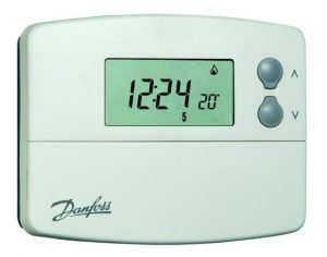 Комнатный термостат Danfoss TP5001A-RF 087N791201