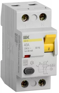 Выключатель дифференциального тока IEK ВД3-63 (УЗО) 4п 100А 100мА 6кА тип AC